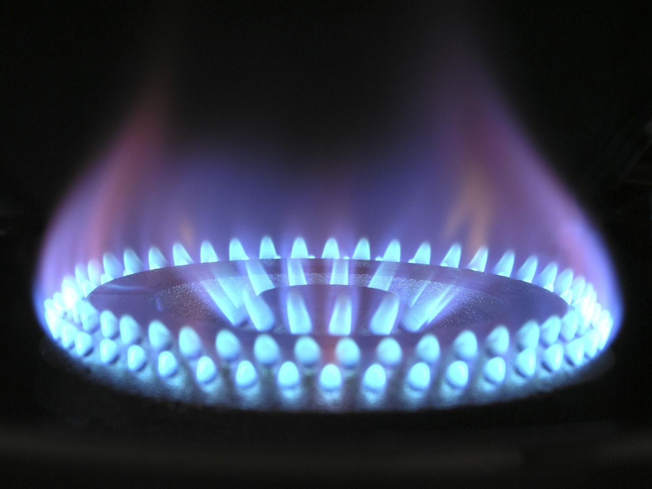 flame_580342_1920_1_0faee90be7.jpg