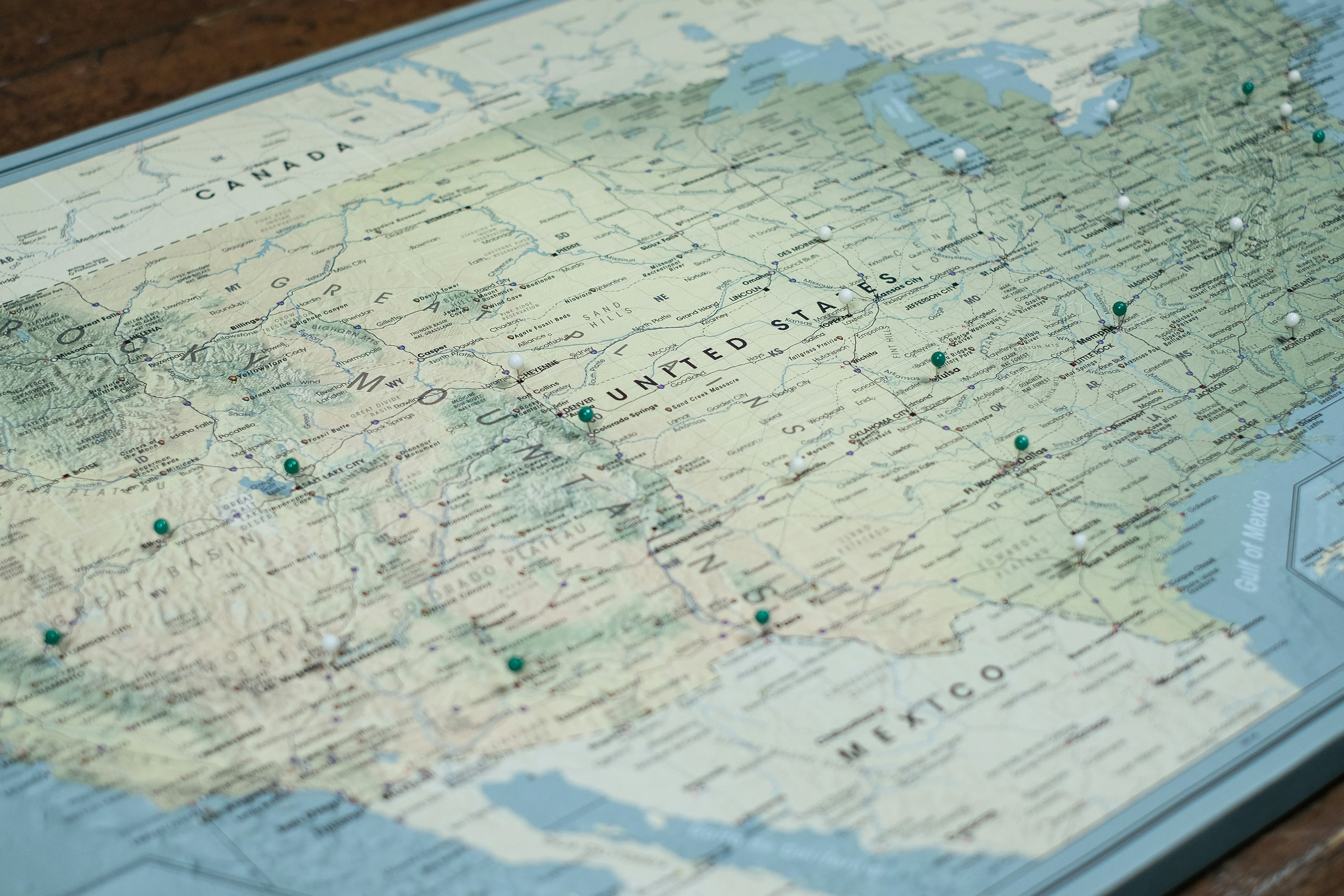 pin-adventure-map-SJvNVEcU5Rc-unsplash.jpg